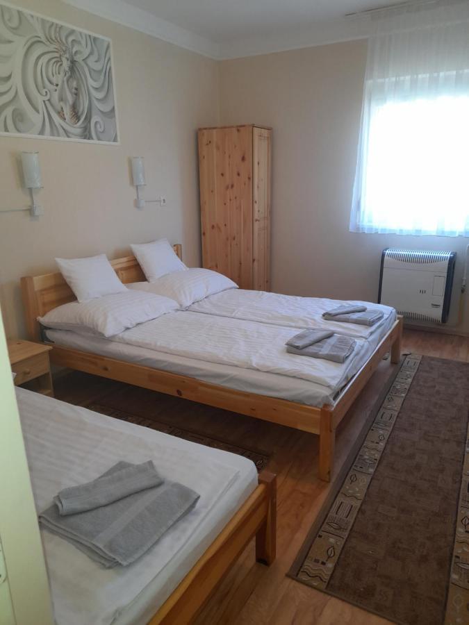 Thermal Apartman Tiszafuered מראה חיצוני תמונה