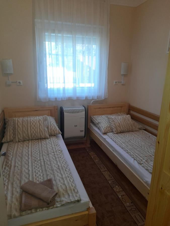 Thermal Apartman Tiszafuered מראה חיצוני תמונה